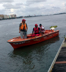 POWER BOAT HANDLING